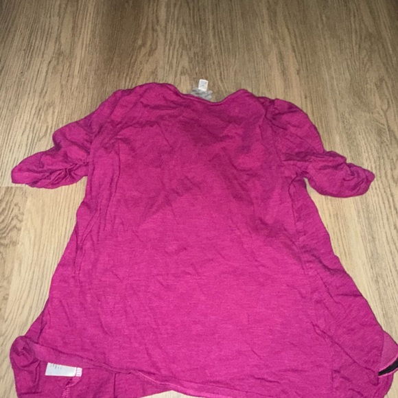 ⭐️Disney Magenta Ruffle‎ Blouse⭐️ - Picture 3 of 3